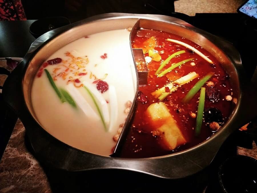 麻辣鍋 鴛鴦鍋 林口美食 新北植牙